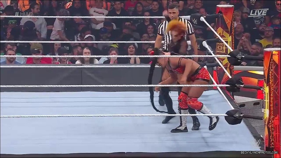WWE_Hell_In_A_Cell_2022_720p_WEB_h264-HEEL_mp4_001209321.jpg
