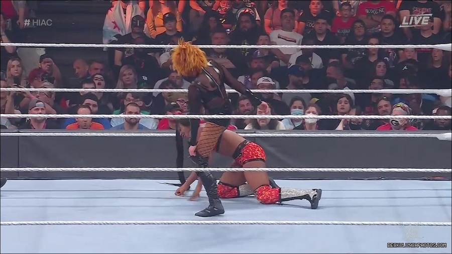 WWE_Hell_In_A_Cell_2022_720p_WEB_h264-HEEL_mp4_001222121.jpg
