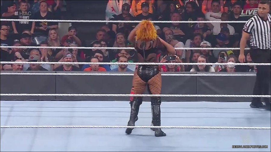 WWE_Hell_In_A_Cell_2022_720p_WEB_h264-HEEL_mp4_001228121.jpg