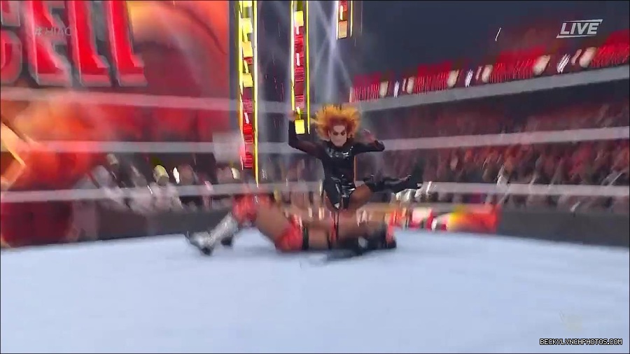 WWE_Hell_In_A_Cell_2022_720p_WEB_h264-HEEL_mp4_001274921.jpg