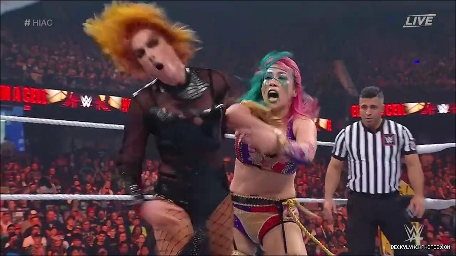WWE_Hell_In_A_Cell_2022_720p_WEB_h264-HEEL_mp4_001311721.jpg