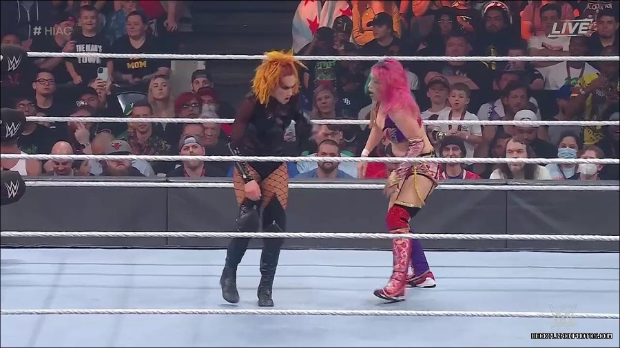 WWE_Hell_In_A_Cell_2022_720p_WEB_h264-HEEL_mp4_001312521.jpg