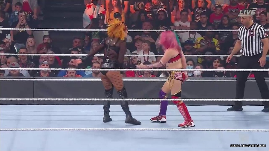 WWE_Hell_In_A_Cell_2022_720p_WEB_h264-HEEL_mp4_001316121.jpg
