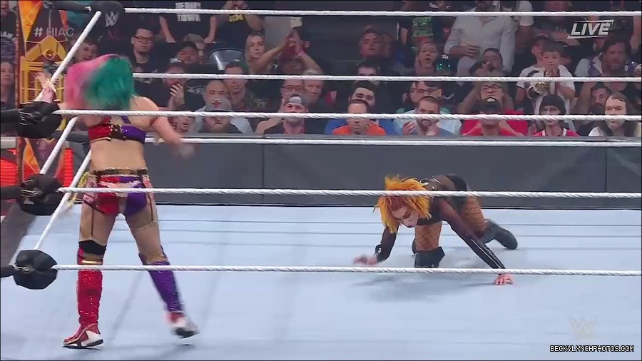 WWE_Hell_In_A_Cell_2022_720p_WEB_h264-HEEL_mp4_001334921.jpg
