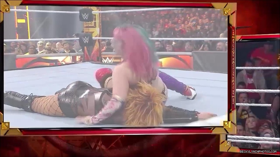 WWE_Hell_In_A_Cell_2022_720p_WEB_h264-HEEL_mp4_001344921.jpg