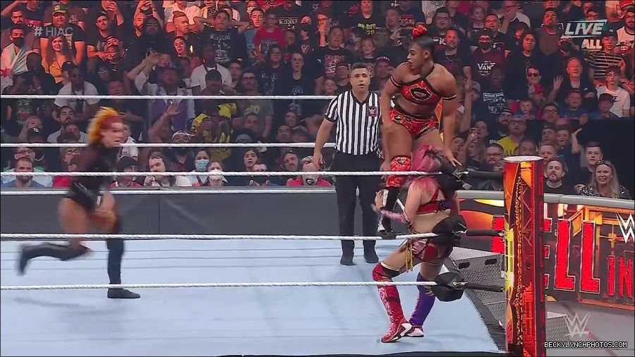 WWE_Hell_In_A_Cell_2022_720p_WEB_h264-HEEL_mp4_001415187.jpg