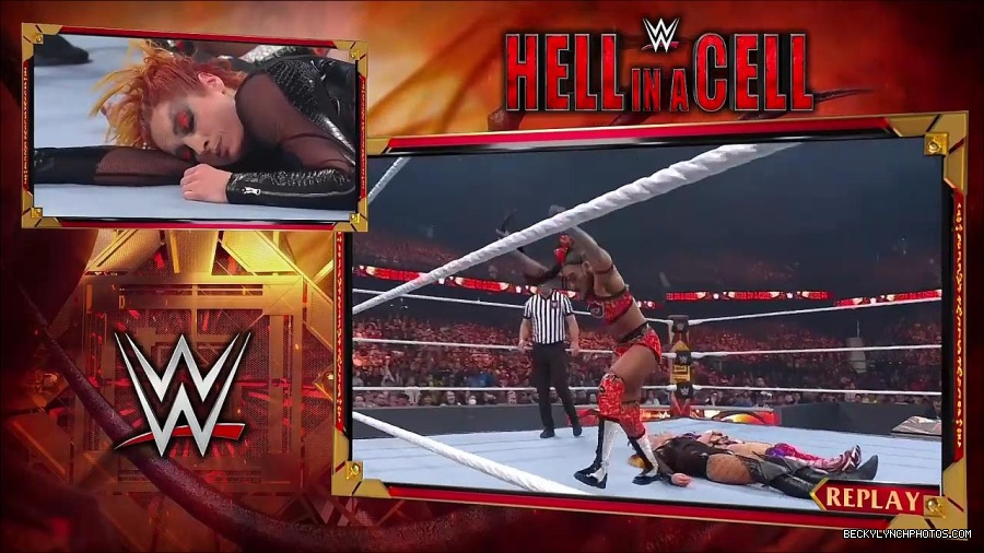 WWE_Hell_In_A_Cell_2022_720p_WEB_h264-HEEL_mp4_001469587.jpg