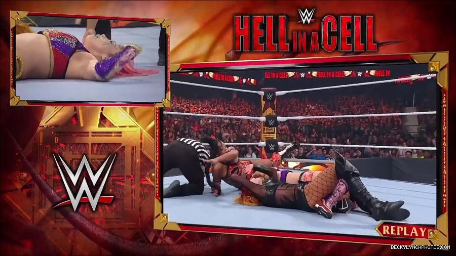 WWE_Hell_In_A_Cell_2022_720p_WEB_h264-HEEL_mp4_001475587.jpg