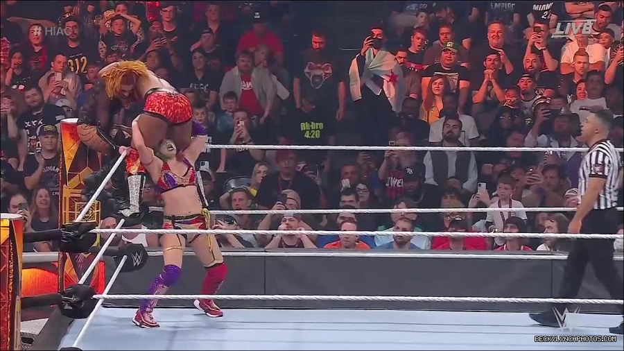 WWE_Hell_In_A_Cell_2022_720p_WEB_h264-HEEL_mp4_001527587.jpg