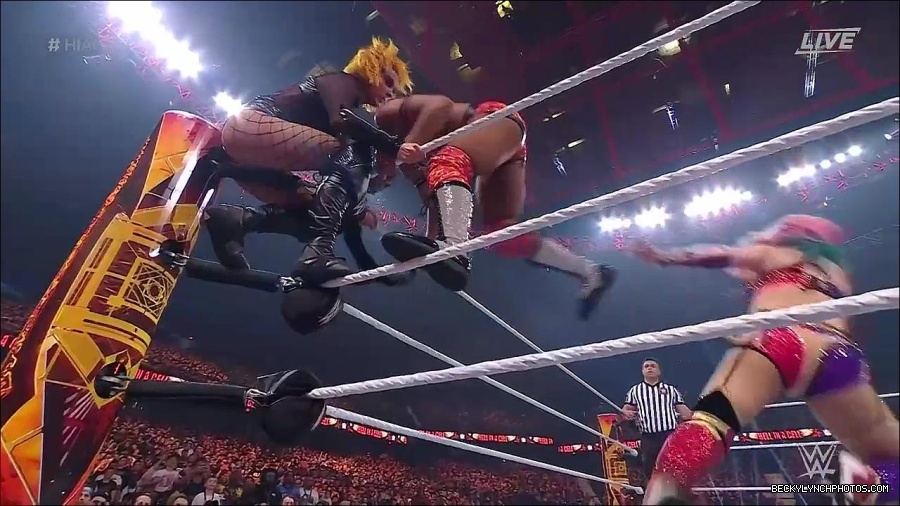 WWE_Hell_In_A_Cell_2022_720p_WEB_h264-HEEL_mp4_001539587.jpg
