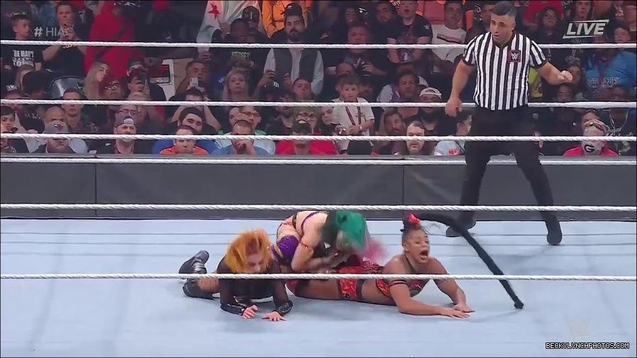 WWE_Hell_In_A_Cell_2022_720p_WEB_h264-HEEL_mp4_001593187.jpg