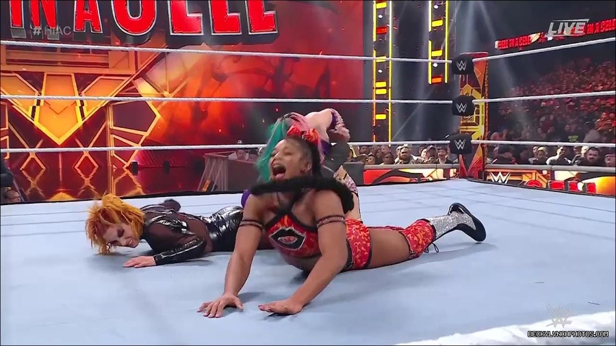 WWE_Hell_In_A_Cell_2022_720p_WEB_h264-HEEL_mp4_001594387.jpg