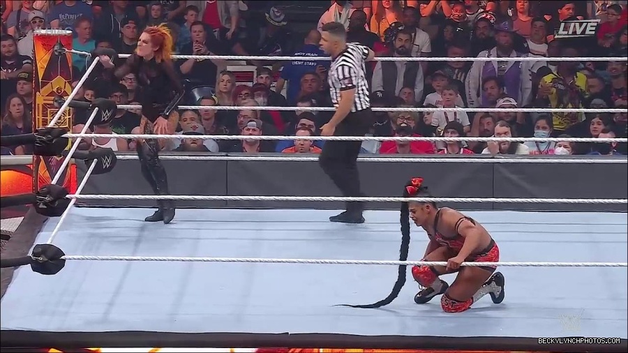 WWE_Hell_In_A_Cell_2022_720p_WEB_h264-HEEL_mp4_001617587.jpg