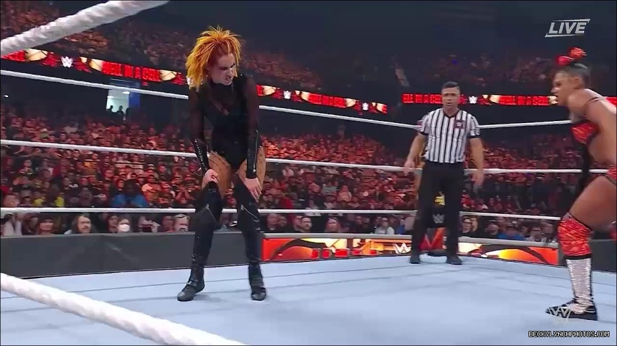 WWE_Hell_In_A_Cell_2022_720p_WEB_h264-HEEL_mp4_001624787.jpg