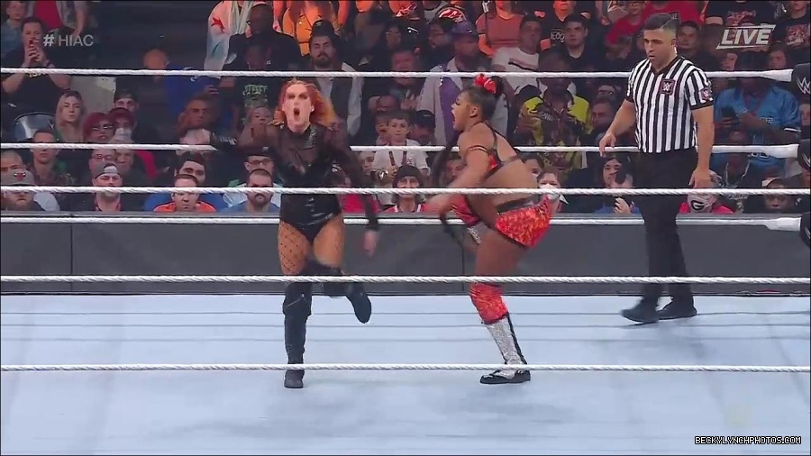 WWE_Hell_In_A_Cell_2022_720p_WEB_h264-HEEL_mp4_001627587.jpg