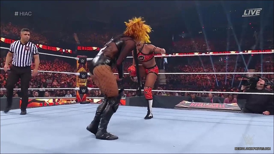 WWE_Hell_In_A_Cell_2022_720p_WEB_h264-HEEL_mp4_001629187.jpg