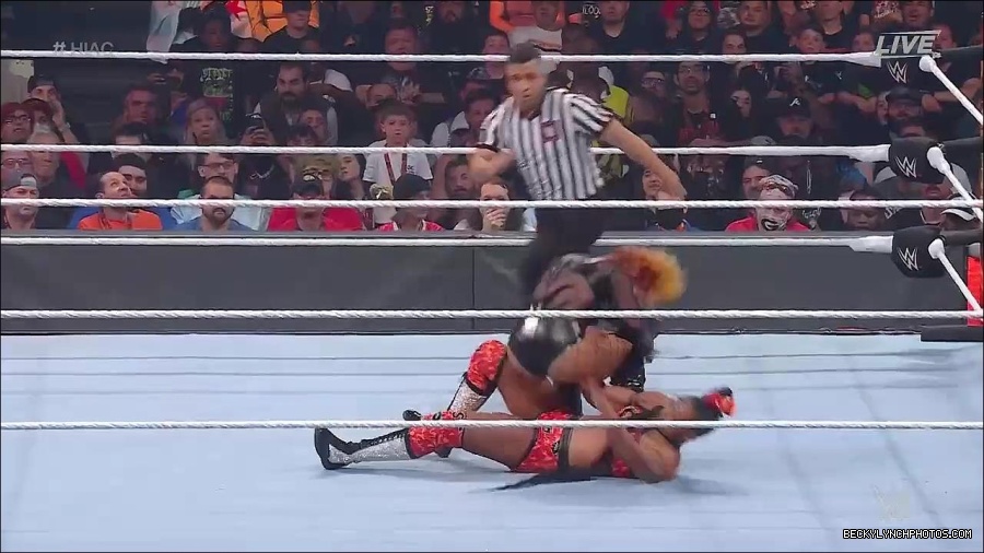 WWE_Hell_In_A_Cell_2022_720p_WEB_h264-HEEL_mp4_001638787.jpg