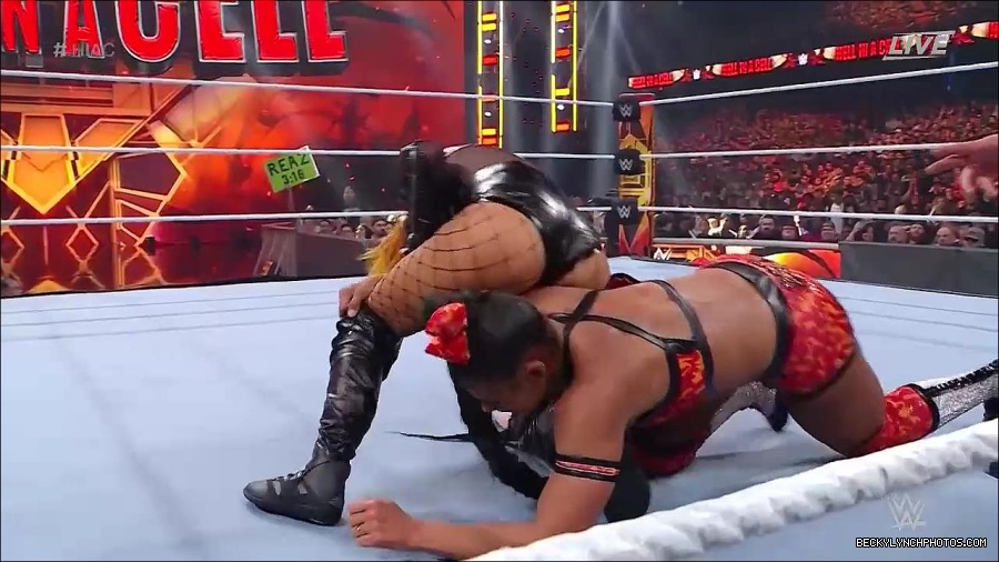 WWE_Hell_In_A_Cell_2022_720p_WEB_h264-HEEL_mp4_001649187.jpg