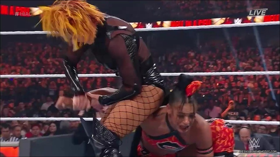 WWE_Hell_In_A_Cell_2022_720p_WEB_h264-HEEL_mp4_001657187.jpg