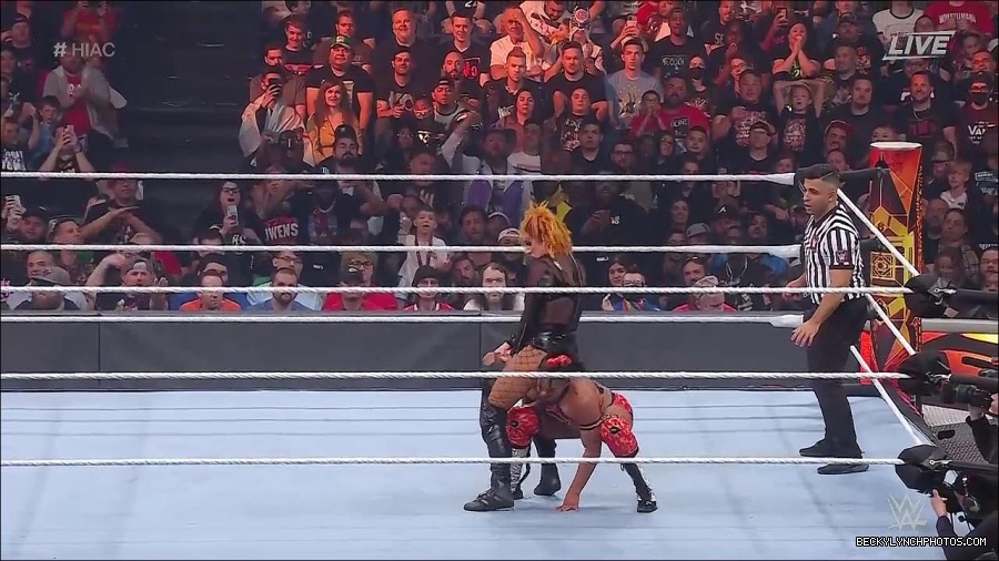 WWE_Hell_In_A_Cell_2022_720p_WEB_h264-HEEL_mp4_001673587.jpg