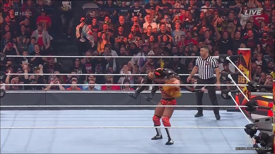 WWE_Hell_In_A_Cell_2022_720p_WEB_h264-HEEL_mp4_001678787.jpg