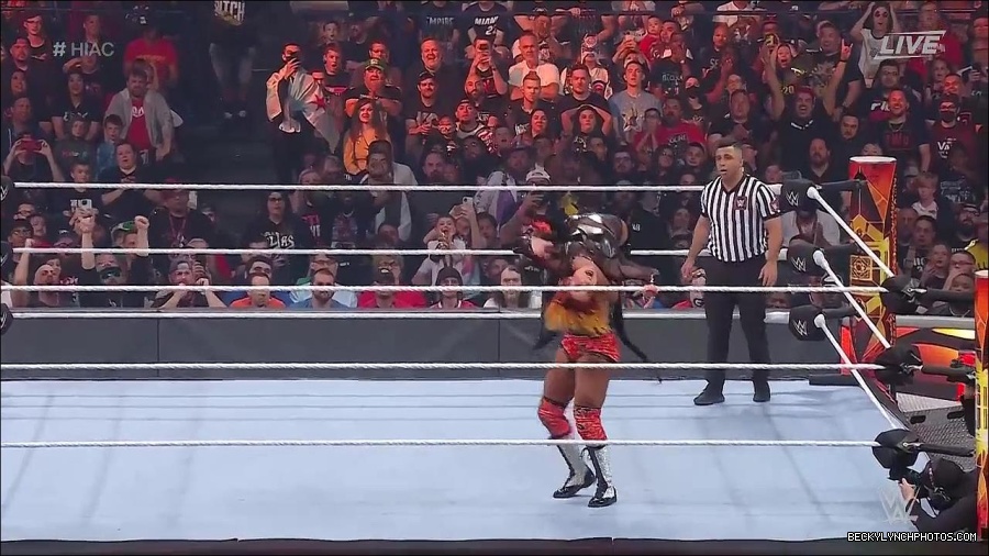 WWE_Hell_In_A_Cell_2022_720p_WEB_h264-HEEL_mp4_001679187.jpg