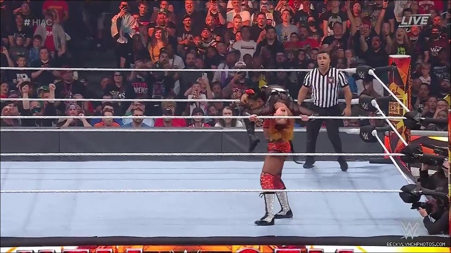 WWE_Hell_In_A_Cell_2022_720p_WEB_h264-HEEL_mp4_001679987.jpg