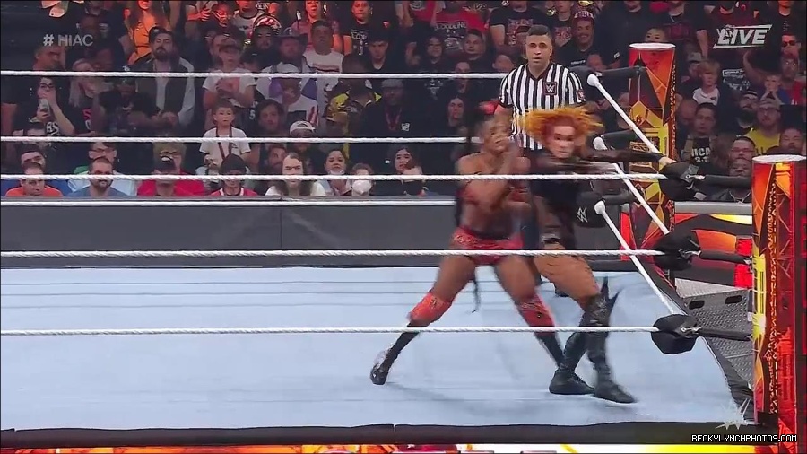 WWE_Hell_In_A_Cell_2022_720p_WEB_h264-HEEL_mp4_001685187.jpg