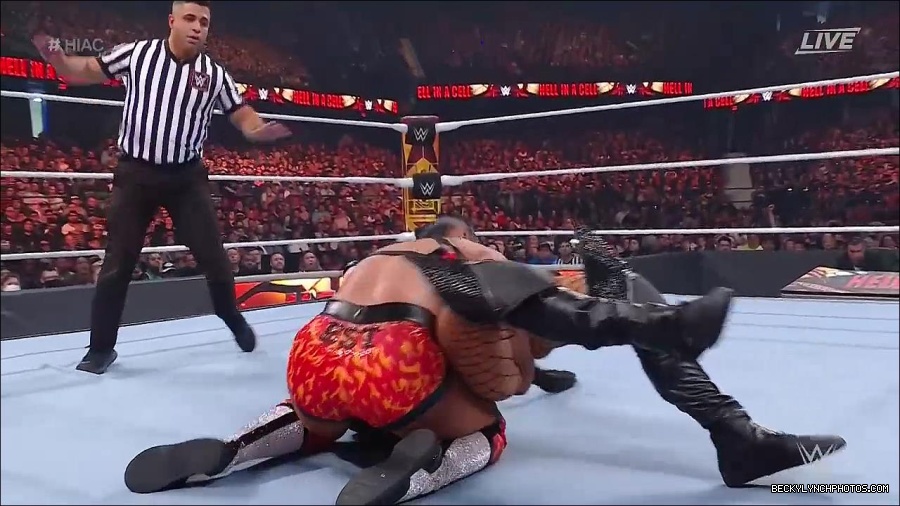 WWE_Hell_In_A_Cell_2022_720p_WEB_h264-HEEL_mp4_001691587.jpg