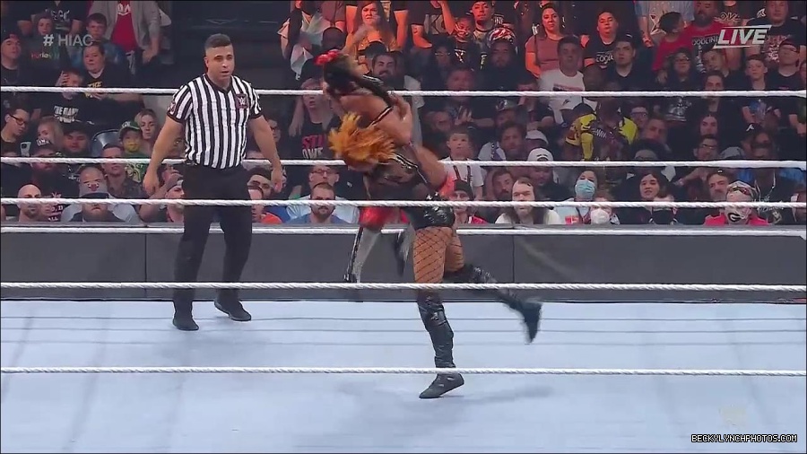 WWE_Hell_In_A_Cell_2022_720p_WEB_h264-HEEL_mp4_001713954.jpg
