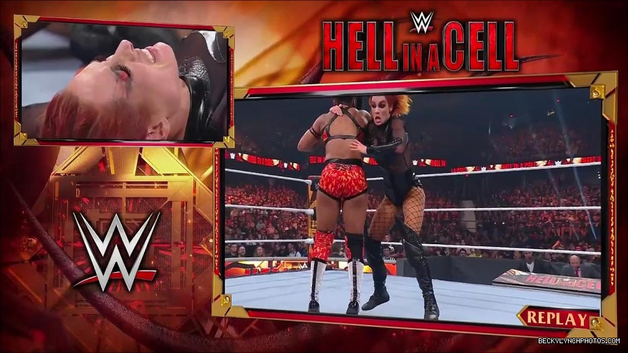 WWE_Hell_In_A_Cell_2022_720p_WEB_h264-HEEL_mp4_001731154.jpg