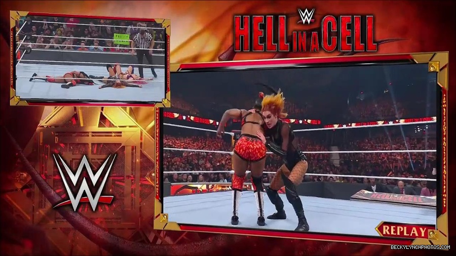 WWE_Hell_In_A_Cell_2022_720p_WEB_h264-HEEL_mp4_001731554.jpg