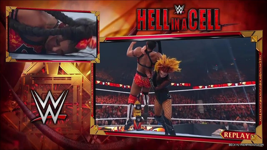 WWE_Hell_In_A_Cell_2022_720p_WEB_h264-HEEL_mp4_001733154.jpg
