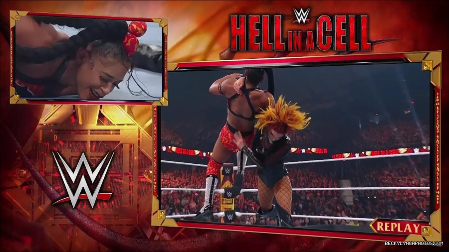 WWE_Hell_In_A_Cell_2022_720p_WEB_h264-HEEL_mp4_001733954.jpg