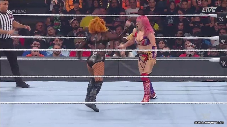 WWE_Hell_In_A_Cell_2022_720p_WEB_h264-HEEL_mp4_001763954.jpg