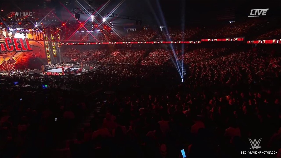 WWE_Hell_In_A_Cell_2022_720p_WEB_h264-HEEL_mp4_001810354.jpg