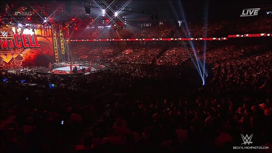 WWE_Hell_In_A_Cell_2022_720p_WEB_h264-HEEL_mp4_001812754.jpg