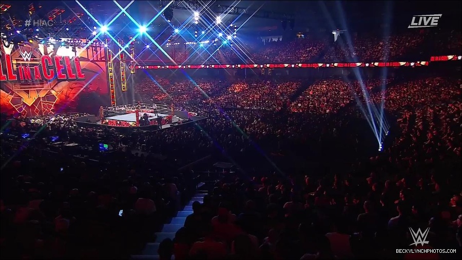 WWE_Hell_In_A_Cell_2022_720p_WEB_h264-HEEL_mp4_001814354.jpg