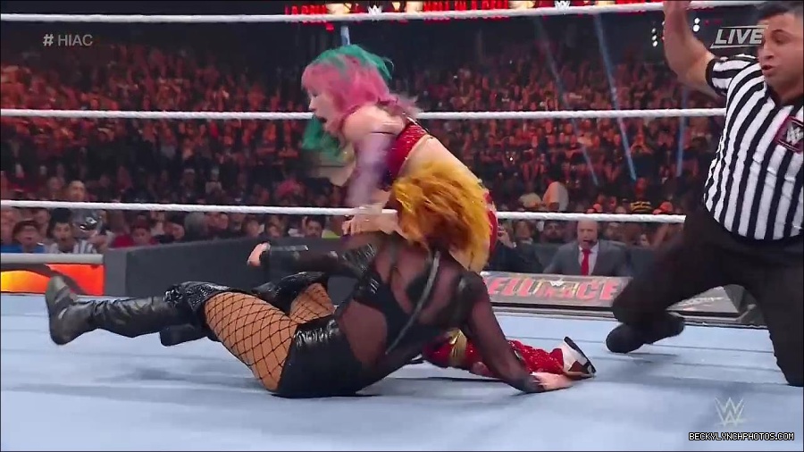 WWE_Hell_In_A_Cell_2022_720p_WEB_h264-HEEL_mp4_001875954.jpg