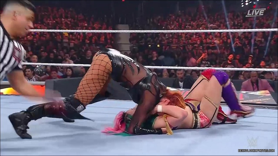 WWE_Hell_In_A_Cell_2022_720p_WEB_h264-HEEL_mp4_001905554.jpg