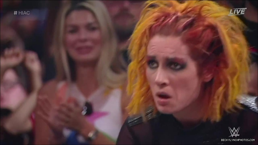 WWE_Hell_In_A_Cell_2022_720p_WEB_h264-HEEL_mp4_002000754.jpg
