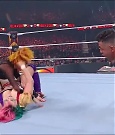 WWE_Hell_In_A_Cell_2022_720p_WEB_h264-HEEL_mp4_001063721.jpg
