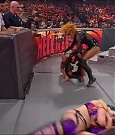 WWE_Hell_In_A_Cell_2022_720p_WEB_h264-HEEL_mp4_001264921.jpg
