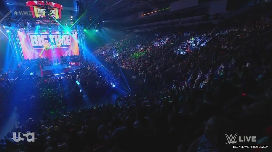 WWE_Monday_Night_Raw_2022_06_06_720p_HDTV_x264-NWCHD_mp4_001373939.jpg