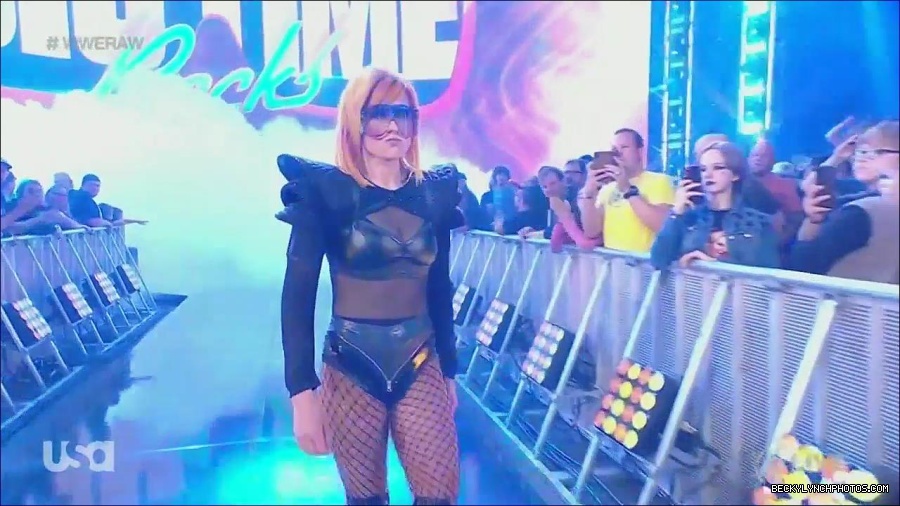 WWE_Monday_Night_Raw_2022_06_06_720p_HDTV_x264-NWCHD_mp4_001408774.jpg