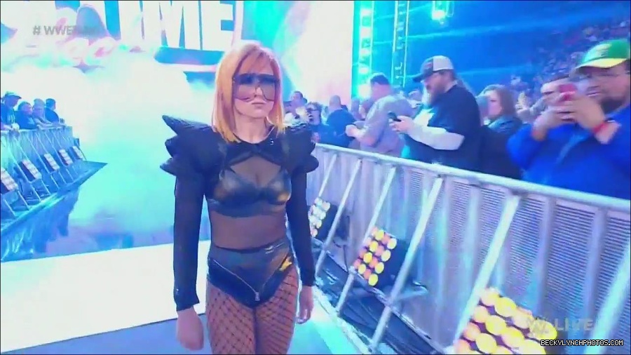 WWE_Monday_Night_Raw_2022_06_06_720p_HDTV_x264-NWCHD_mp4_001410375.jpg