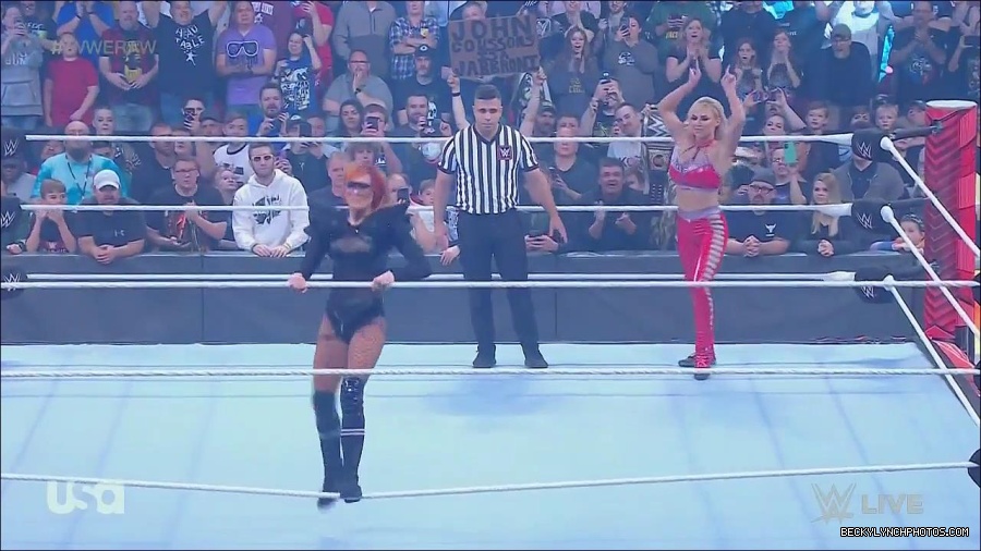 WWE_Monday_Night_Raw_2022_06_06_720p_HDTV_x264-NWCHD_mp4_001425991.jpg