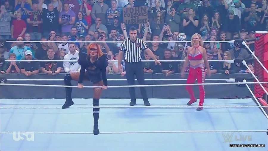 WWE_Monday_Night_Raw_2022_06_06_720p_HDTV_x264-NWCHD_mp4_001426792.jpg