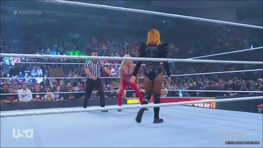 WWE_Monday_Night_Raw_2022_06_06_720p_HDTV_x264-NWCHD_mp4_001431597.jpg