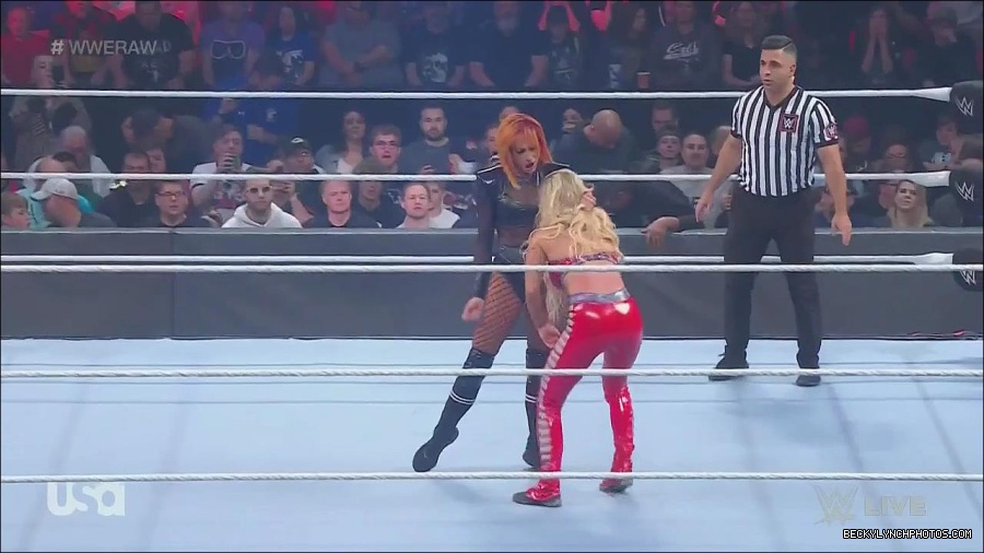 WWE_Monday_Night_Raw_2022_06_06_720p_HDTV_x264-NWCHD_mp4_001530862.jpg